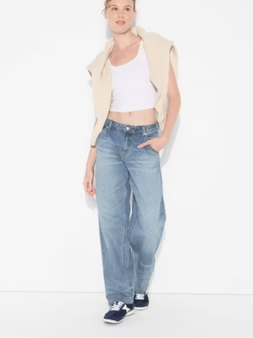 Wild Fable 90s Mid Rise Wide Leg Blue Jeans in Light Wash